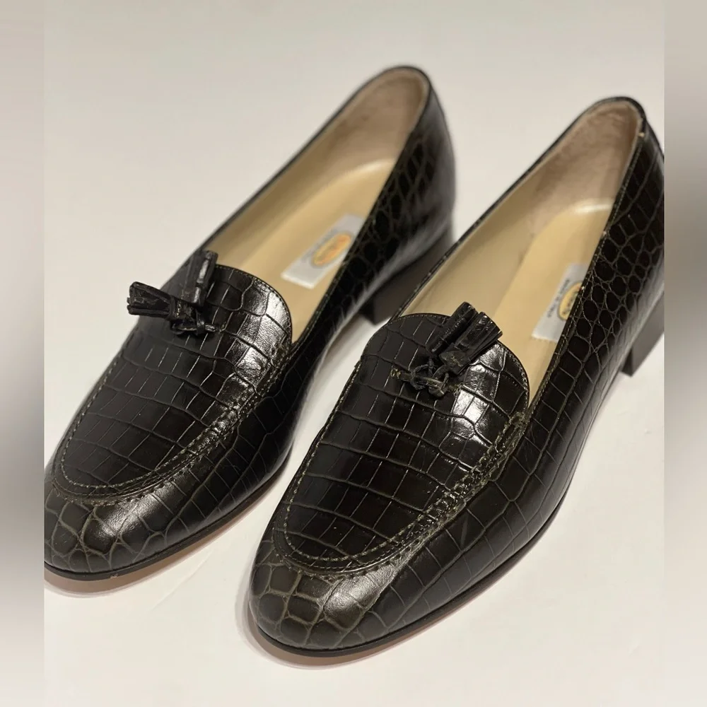 Vintage  Made In Italy Croc embossed Talbots flats Italy Size 9 1/2